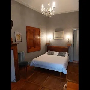 logis-hotel-beau-site.midi-pyreneeshotels.com/