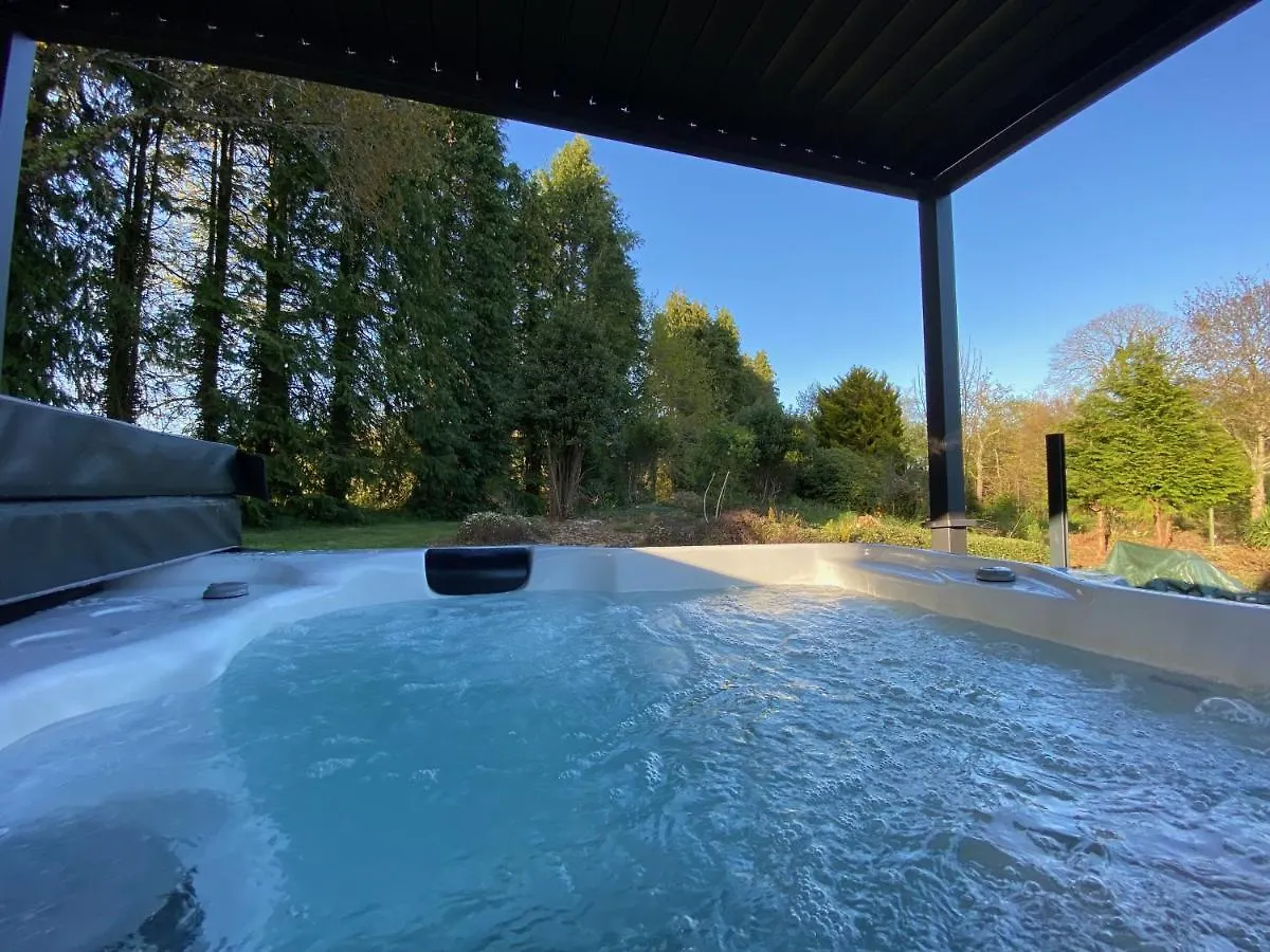 Domaine De Montloue - Relais Bien-Etre Hotel Mellac Guest house